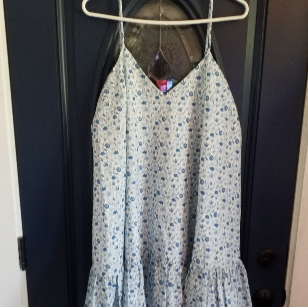 Light Blue Floral Mini Dress with V-Neck and Spaghetti Straps